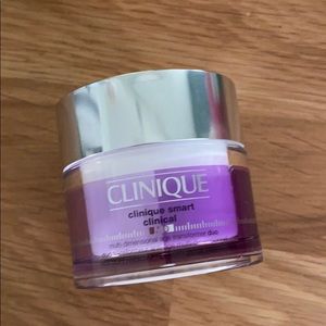 Clinique smart clinical